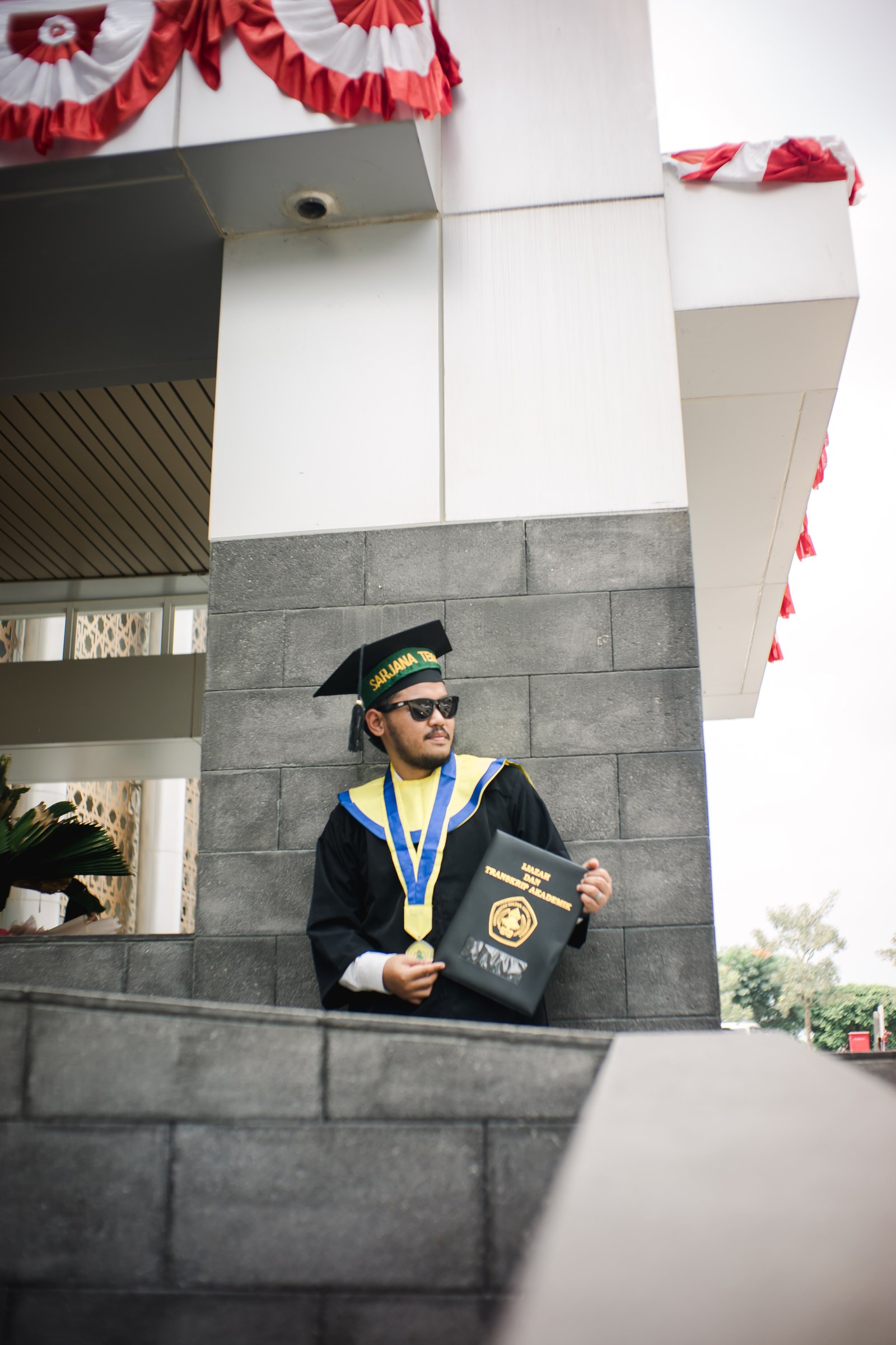 Contoh hasil foto wisuda 8
